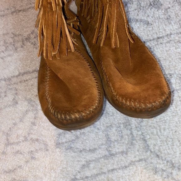 ✨Minnetonka Fringe 5 Layer Boot - Picture 11 of 15